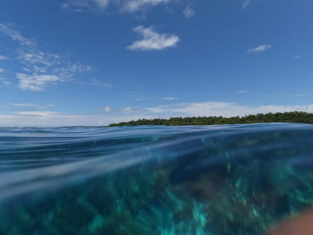 Maratua Dive Center And Lodge Maratua Island ภายนอก รูปภาพ